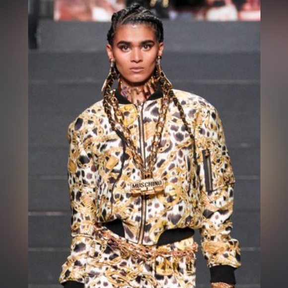 Moschino X H&M Satin Bomber Jacket size small - Picture 9 of 10